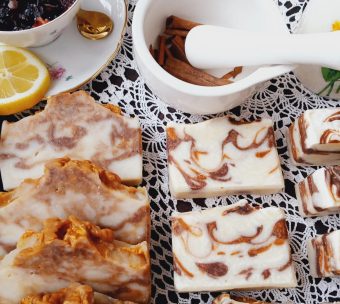 Ínyenc szappanok – Természetes színek, egyenesen a konyhádból