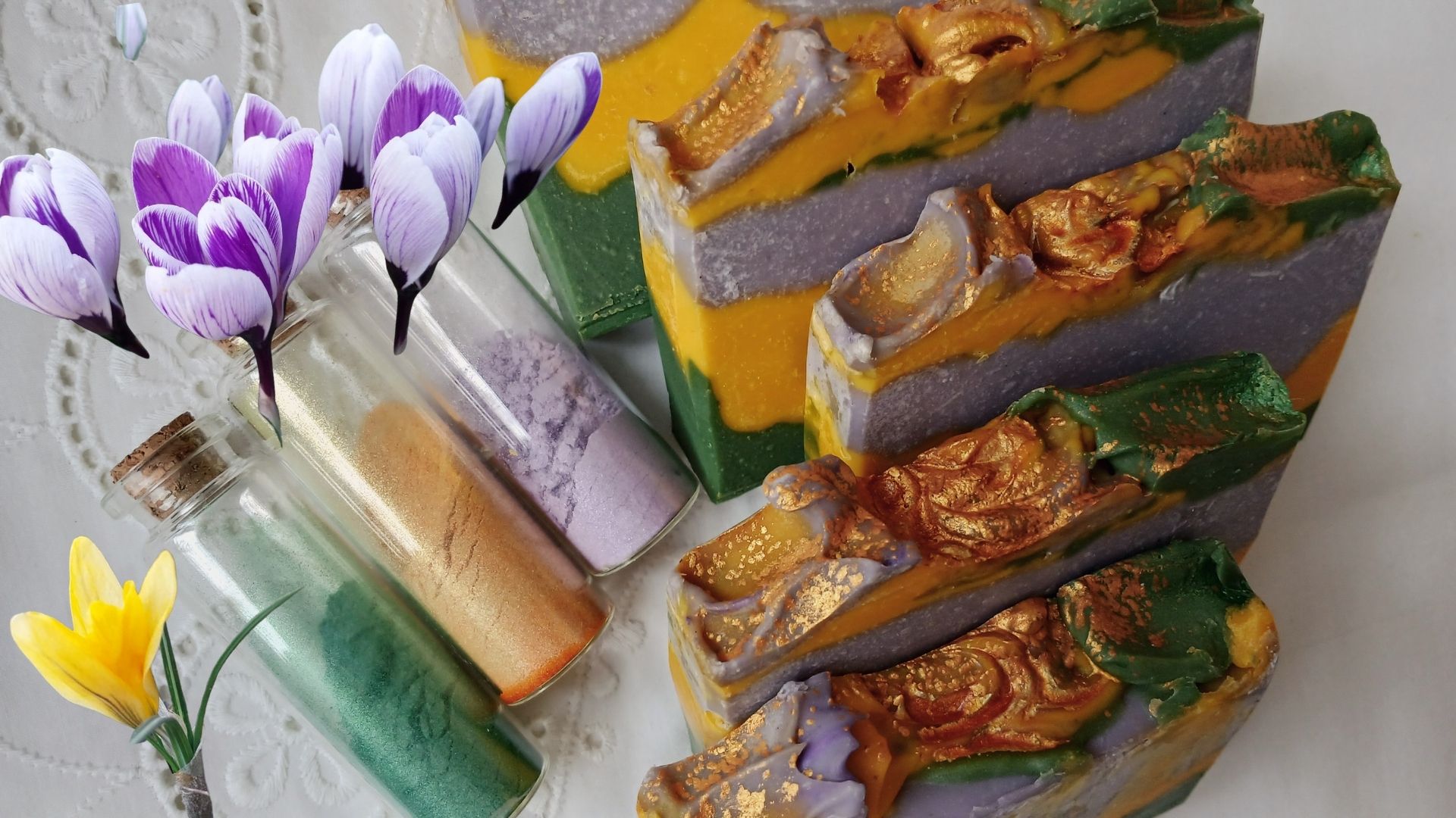 krokusz-kikelet szappankurzus